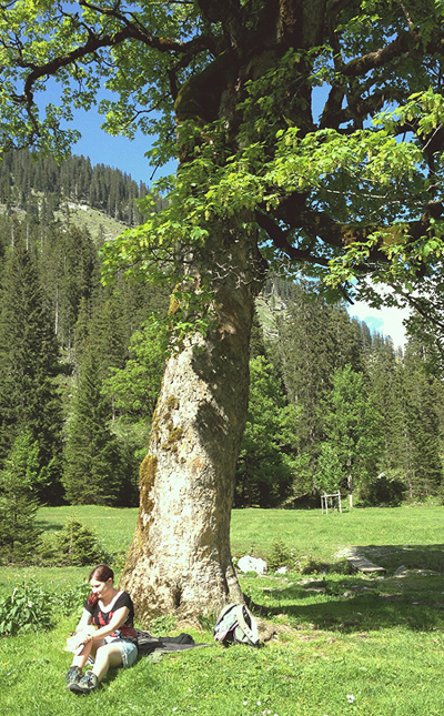 Zentreasures About Chrissi